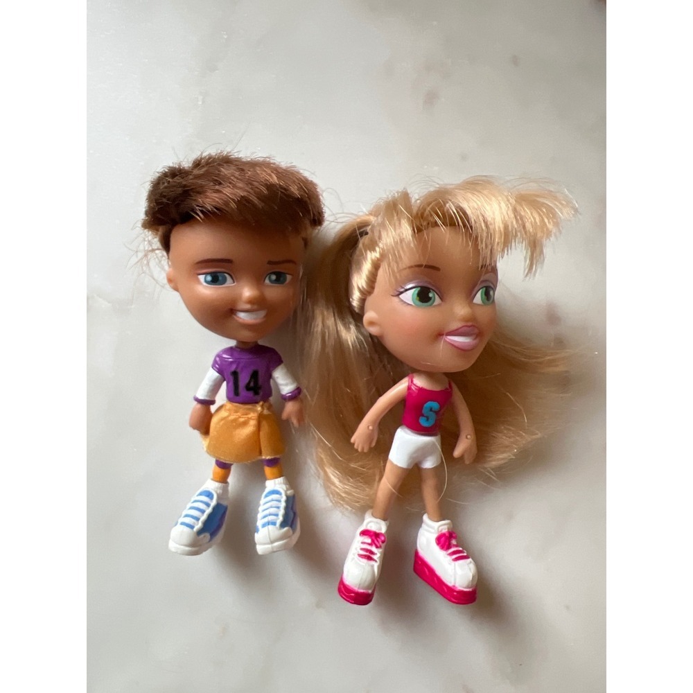 2003 Secret Central High Dolls  Hasbro Lot of 2